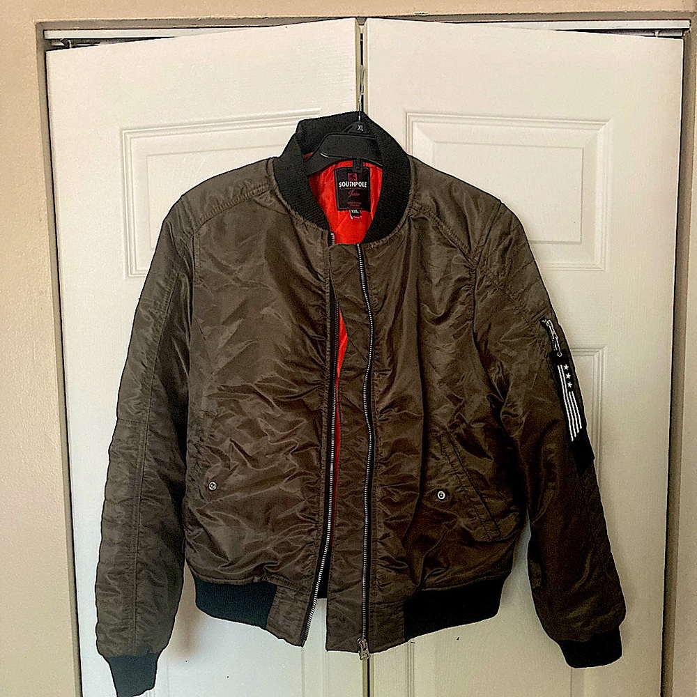 South Pole Junior’s Army Green Bomber Coat With Orange Quilted Lining  Size xxl